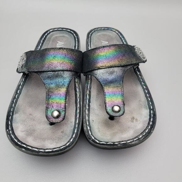 Alegria Thong Comfort Sandals Size 36 US 6.5 Irredescent Rainbow Metallic - Picture 4 of 10
